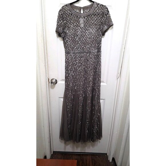 Adrianna Papell Beaded Short Sleeve Gown Size 12 Gray Elegant Formal Dress - Picture 2 of 6